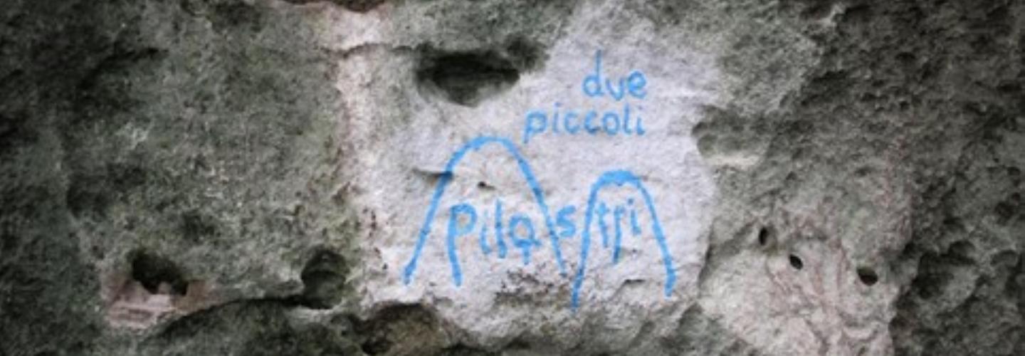 Parete San Paolo Nord – Due piccoli pilastri