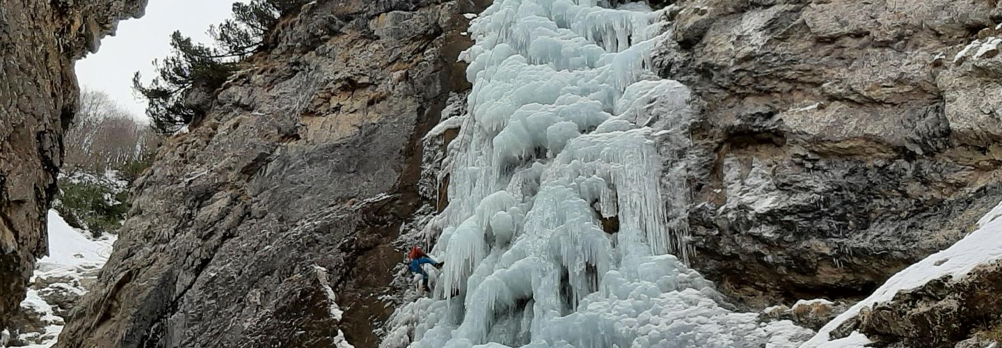 Roncobello - Cascata della Nicchia